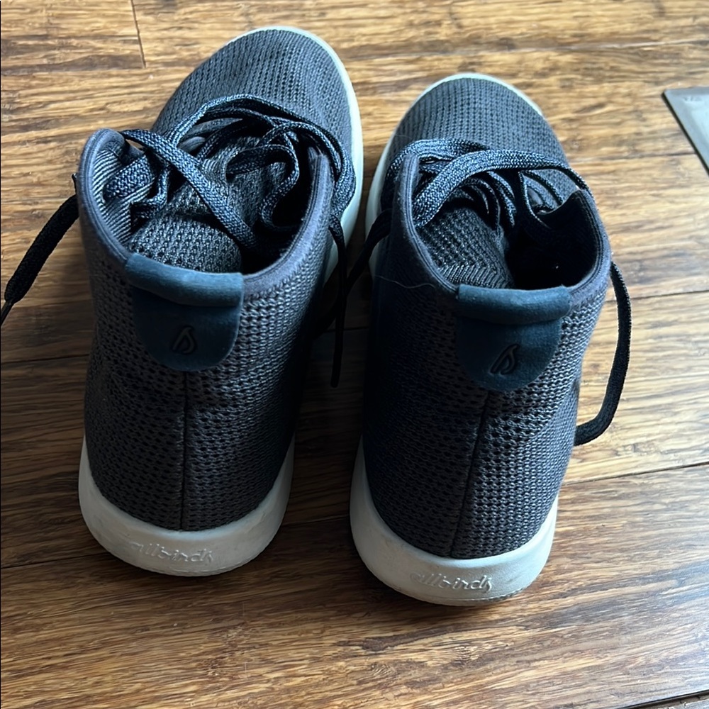 Allbirds women’s Black Sneakers